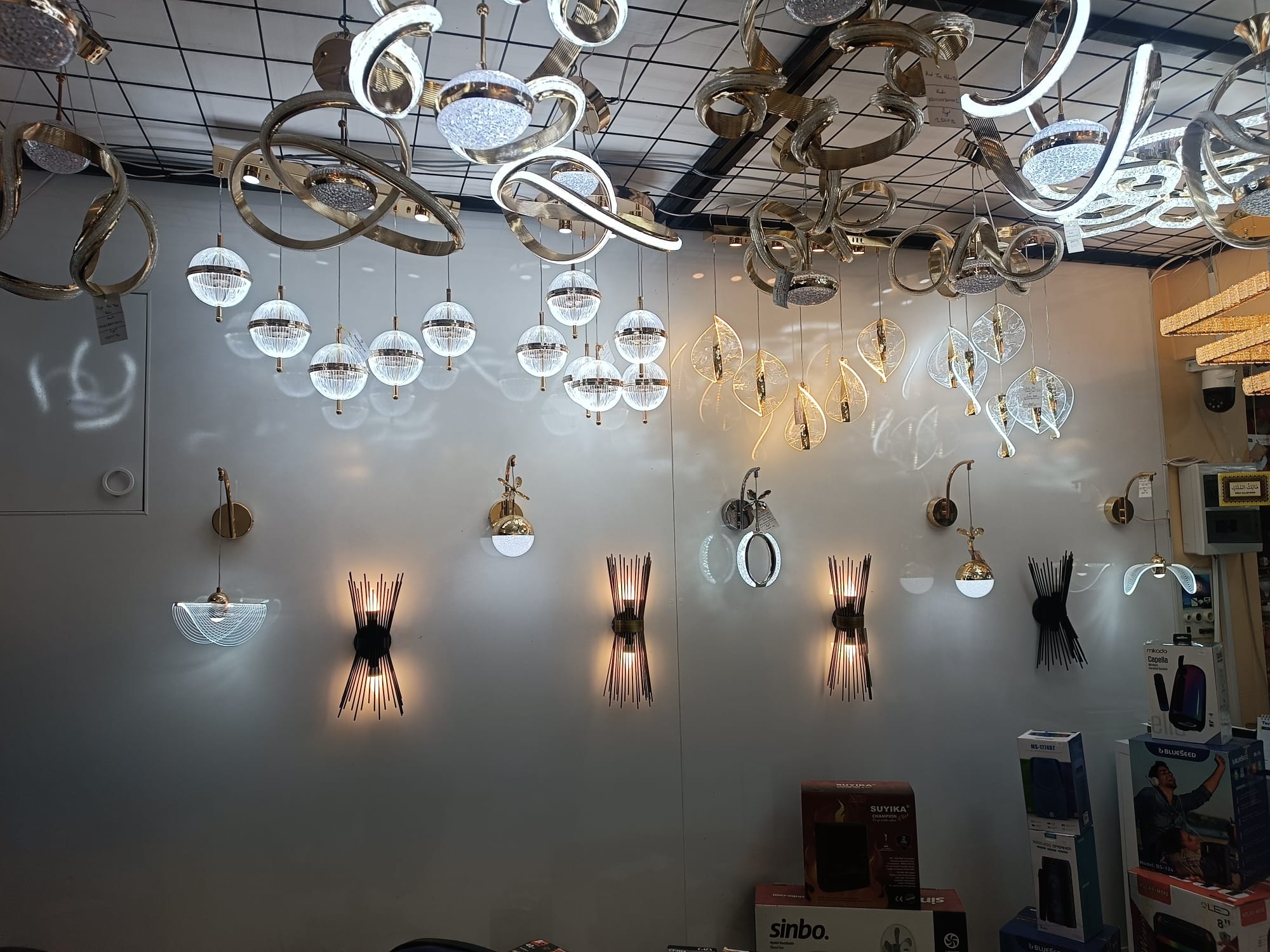Modern LED avize ve aplik modelleri